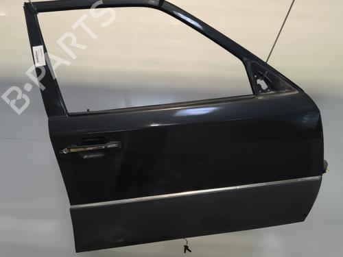 Used Right front door MERCEDES-BENZ 124 Saloon (W124) 300 D (124.130) (113 hp) 25624957