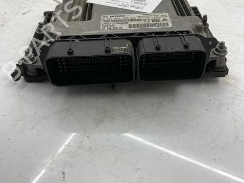 Engine control unit (ECU) CITROËN C4 Picasso II 1.6 BlueHDi 120 | BP39640665M57 - Image 3