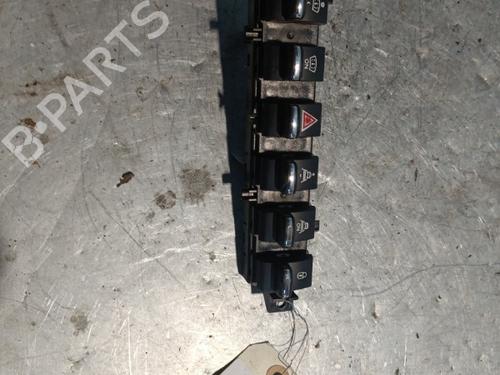 Used Switch PEUGEOT 3008 I MPV (0U_) 1.6 HDi (109 hp) 21719608