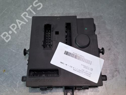 Used Fuse box RENAULT TWINGO II (CN0_) 1.5 dCi 75 (75 hp) 29732408