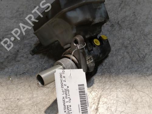Used Brake master cylinder VW TIGUAN (5N_) 2.0 TDI 4motion (140 hp) 21693109