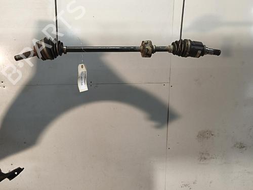 Used Right front driveshaft Right front driveshaft TOYOTA YARIS (_P1_) 1.3 (SCP12_, SCP13_, SCP12R, SCP13R) (87 hp) 40539673 40539673