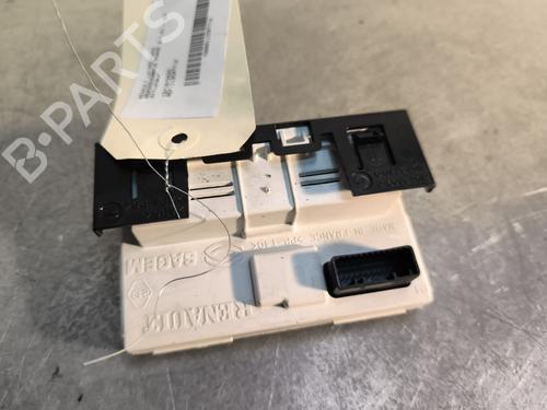 Display RENAULT CLIO II (BB_, CB_) 1.2 16V (BB05, BB0W, BB11, BB27, BB2T, BB2U, BB2V, CB05,... | BP29733255C48 