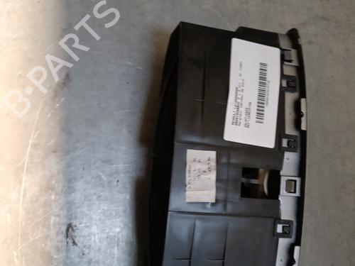 Used Air vent RENAULT CLIO III (BR0/1, CR0/1) 1.5 dCi (C/BR0G, C/BR1G) (68 hp) 28165284
