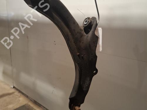 Used Right front suspension arm Right front suspension arm RENAULT CAPTUR I (J5_, H5_) 1.5 dCi 90 (J5N4, J5M5, J5MW, J5M6, J5AL, J5AJ) (90 hp) 30552712 30552712