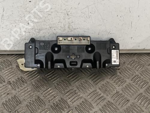 Used Climate control SEAT LEON (1P1) 1.4 TSI (125 hp) 22033594