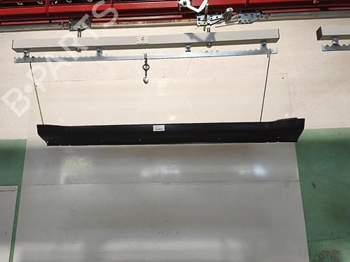 Used Left sideskirt Left sideskirt 38568336 38568336