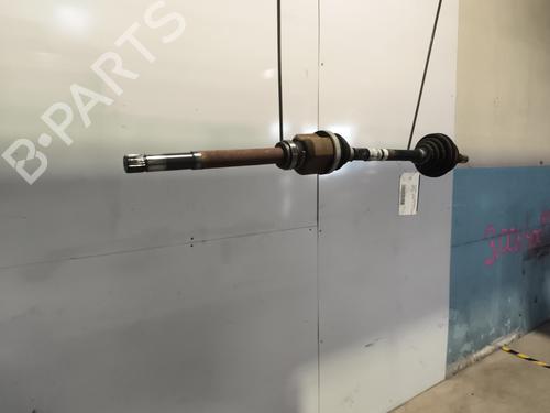 Right front driveshaft PEUGEOT 2008 I (CU_) 1.2 THP 110 / PureTech 110 | BP33555967M39 - Image 2