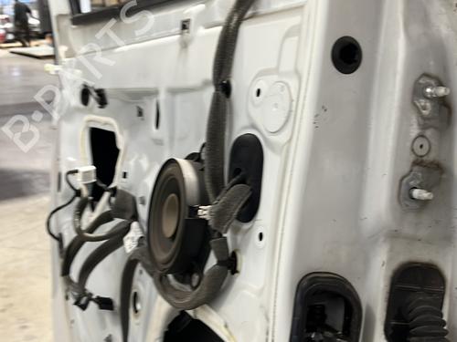 Left front door RENAULT MEGANE III Grandtour (KZ0/1) 1.6 dCi (KZ00, KZ12, KZ13) | BP22761722C2