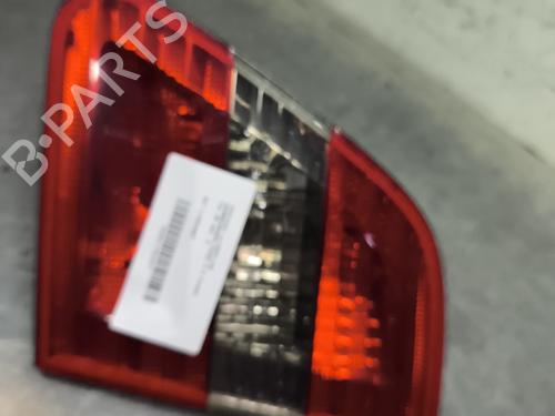 Feu de coffre droit MERCEDES-BENZ B-CLASS Sports Tourer (W245) B 180 CDI (245.207) (109 hp) 31872386