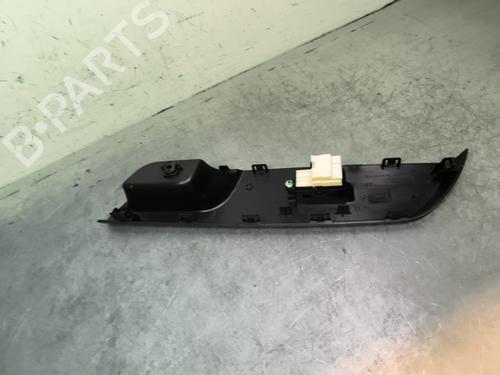 right-front-window-switch-suzuki-swift-iv-fz-nz-2010-32995158 main image