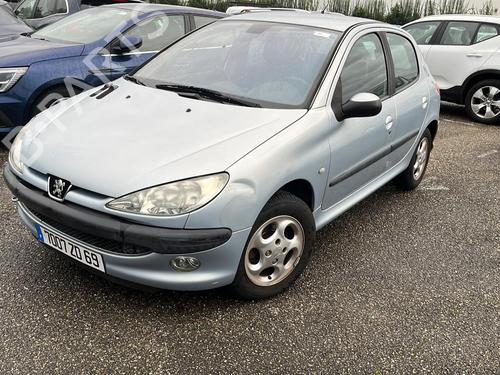 Left headlight PEUGEOT 206 Hatchback (2A/C) 1.6 16V | BP21715306C28 