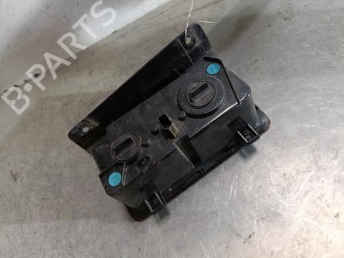 Used Rear bumper left light Rear bumper left light NISSAN NV300 Van (X82) 2.0 dCi 120 (120 hp) 29082226 29082226