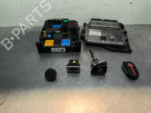 Używane Moduł elektroniczny DS DS 7 Crossback (J4_, JR_, JC_) 2.0 BlueHDi 180 (JJEHZR) (177 hp) 30553235