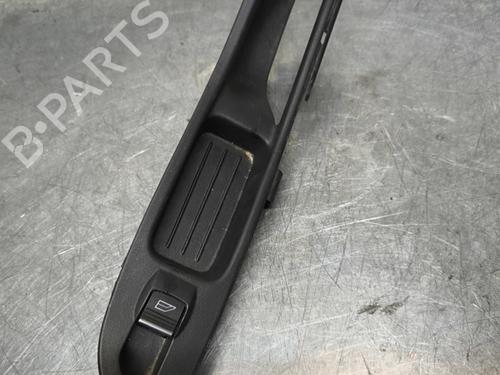 pulsantiera-anteriore-destra-ford-focus-iv-hn-2018-32994462 main image