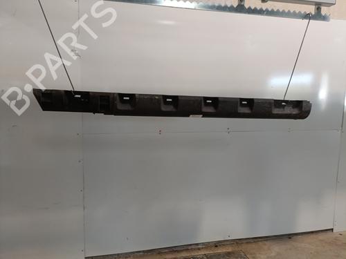 Venstre sidekjole DACIA SANDERO II TCe 90 (B8M1, B8MA, B8AC) (90 hp) 28354273