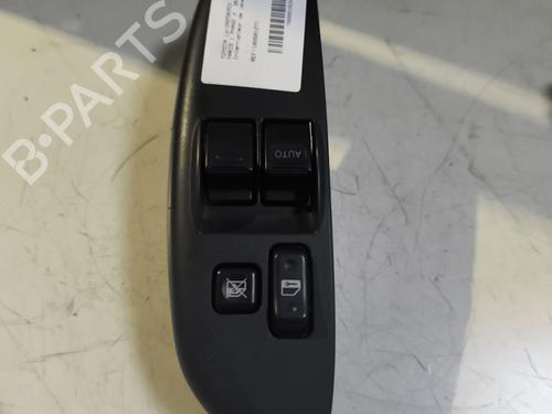 Used Left front window switch Left front window switch TOYOTA YARIS (_P1_) 1.3 (SCP12_, SCP13_, SCP12R, SCP13R) (87 hp) 24346244 24346244