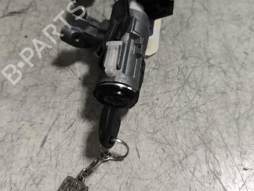 ignition-barrel-toyota-yaris-_p1_-1999-2000-2001-2002-2003-2004-2005-26180499 main image