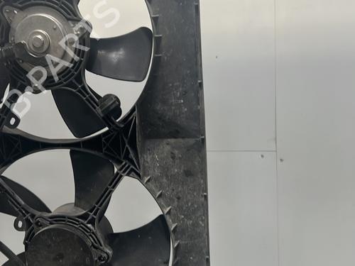 Used Radiator fan Radiator fan PEUGEOT 4007 (VU_, VV_) 2.2 HDi (156 hp) 27328031 27328031