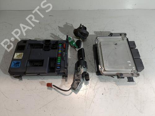 Used Electronic module Electronic module CITROËN C3 Picasso (SH_) 1.6 VTi 120 (120 hp) 21696359 21696359