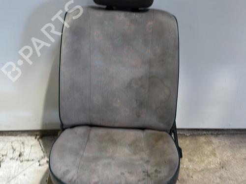 Used Right front seat RENAULT SUPER 5 (B/C40_) 1.4 Cat (B/C/407) (58 hp) 28077743