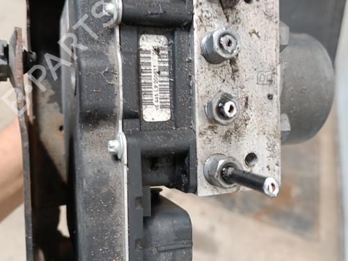ABS pump PEUGEOT 5008 (0U_, 0E_) 2.0 HDi 150 / BlueHDi 150 | BP28048241M43 