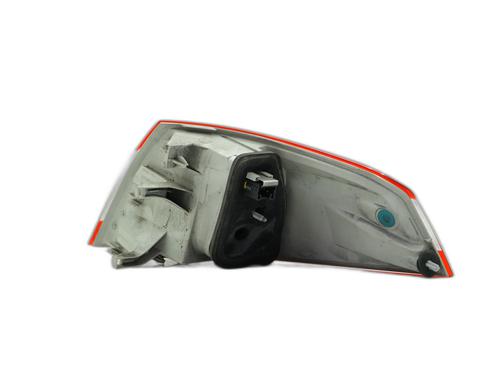 left-taillight-peugeot-508-sw-i-8e_-2010-2011-2012-2013-2014-2015-2016-2017-2018-36837121 main image