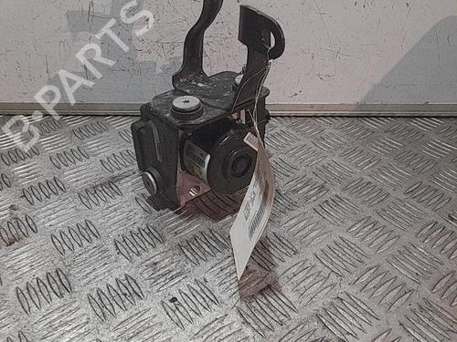 Abs pomp FORD FIESTA VI (CB1, CCN) 1.4 TDCi (70 hp) 21723056