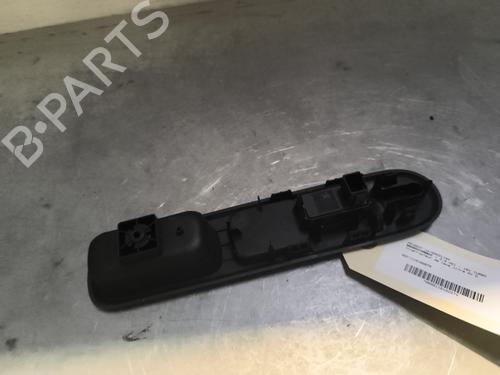 Right front window switch PEUGEOT 5008 (0U_, 0E_) 2.0 HDi 150 / BlueHDi 150 | BP28078031I26 