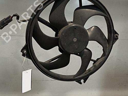 Used Radiator fan Radiator fan 36837037 36837037