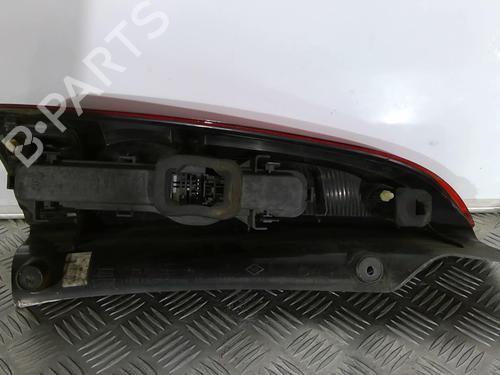 Used Right taillight Right taillight RENAULT ESPACE IV (JK0/1_) 2.2 dCi (JK0H) (150 hp) 21702789 21702789