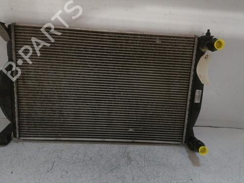 water-radiator-audi-a4-b7-convertible-8he-2002-2003-2004-2005-2006-2007-2008-2009-2010-25130410 main image