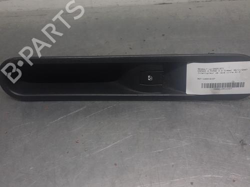 Used Right front window switch RENAULT ESPACE IV (JK0/1_) 2.0 dCi (JK03, JK04, JK1C, JK1G, JK1J, JK1K) (173 hp) 32995880
