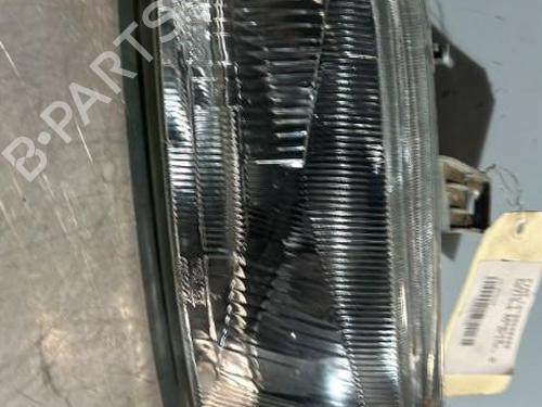 Used Left headlight FIAT PUNTO (176_) 60 1.2 (176AP, 176AR, 176AQ, 176BB) (60 hp) 21700273