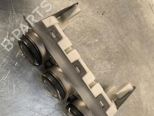 Climate control NISSAN X-TRAIL I (T30) 2.2 Di 4x4 | BP30110330I5