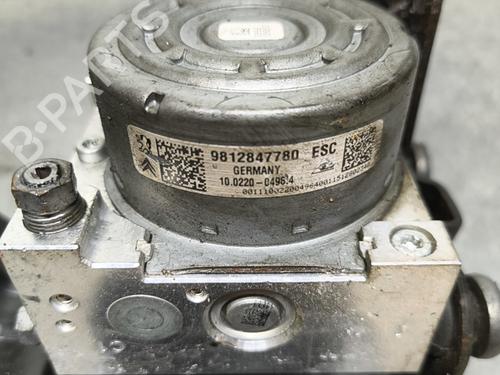 Used ABS pump ABS pump CITROËN C3 II (SC_) 1.4 HDi 70 (SC8HZC, SC8HR0, SC8HP4) (68 hp) 29997329 29997329