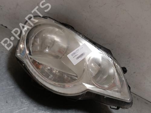 Right headlight VW POLO IV (9N_, 9A_) 1.4 TDI | BP28442561C29 
