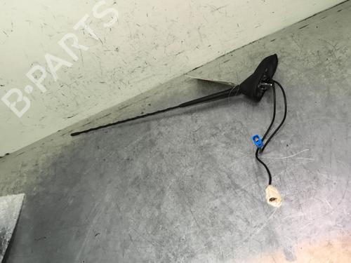 antennabase-citroen-c4-cactus-2014-31815858 main image