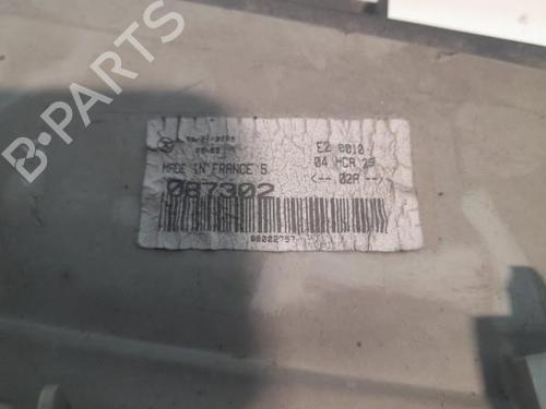 Used Right headlight CITROËN EVASION MPV (22, U6) 2.0 HDI 16V (109 hp) 21705549