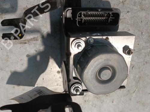 Used ABS pump ABS pump RENAULT CLIO IV Grandtour (KH_) 1.5 dCi 90 (KHN3, KHN4) (90 hp) 21705947 21705947