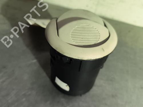 Used Air vent Air vent FIAT PUNTO (188_) 1.2 60 (188.030, .050, .130, .150, .230, .250) (60 hp) 29081287 29081287