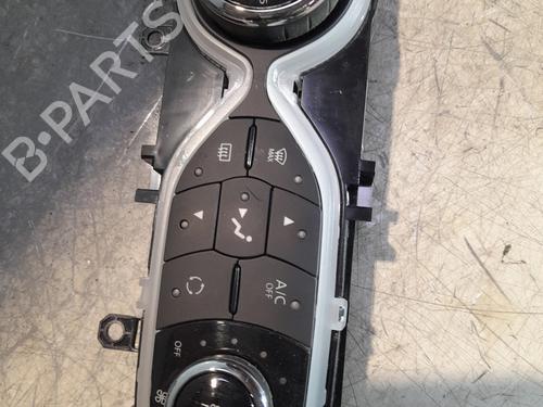 Used Climate control RENAULT ZOE (BFM_) ZOE (92 hp) 22789543