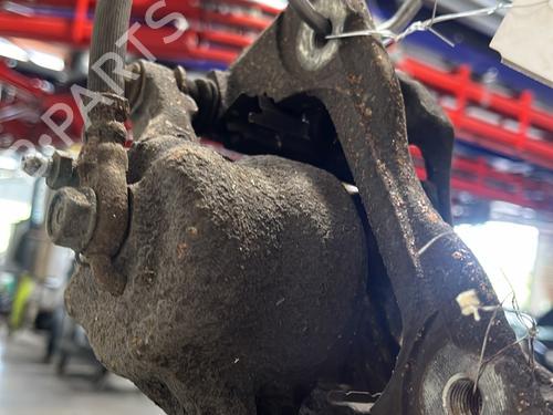 Used Right front brake caliper Right front brake caliper TOYOTA AURIS (_E15_) 1.4 D-4D (NDE150_, NDE150R) (90 hp) 28302341 28302341
