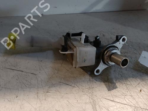 Used Brake master cylinder NISSAN JUKE (F15) 1.2 DIG-T (115 hp) 22652977