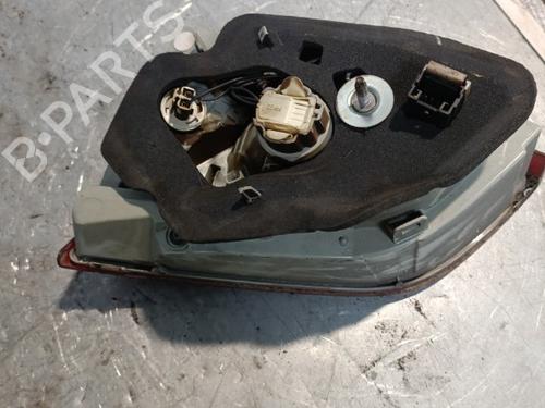 Used Left tailgate light Left tailgate light PEUGEOT 308 SW II (LC_, LJ_, LR_, LX_, L4_) 1.6 BlueHDi 120 (120 hp) 21694145 21694145