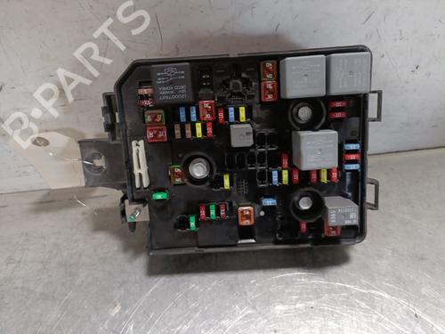 Fuse box OPEL CORSA E (X15) 1.4 (08, 68) | BP28165464E1 
