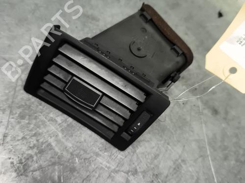 air-vent-audi-a4-b6-avant-8e5-2000-2001-2002-2003-2004-2005-31815793 main image