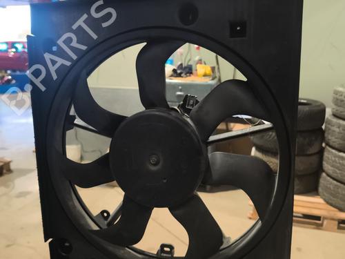 radiator-fan-dacia-duster-hs_-2010-2011-2012-2013-2014-2015-2016-2017-2018-32996614 main image