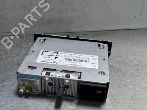 Used Radio Radio RENAULT SCÉNIC III (JZ0/1_) 1.9 dCi (JZ0J, JZ1J, JZ1K, JZ1S) (131 hp) 28165093 28165093