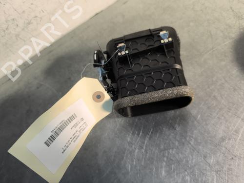 Used Air vent Air vent CITROËN C3 III (SX) 1.2 PureTech 82 (83 hp) 29733952 29733952